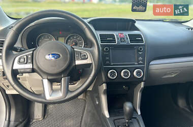 Внедорожник / Кроссовер Subaru Forester 2016 в 