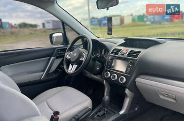 Внедорожник / Кроссовер Subaru Forester 2016 в 