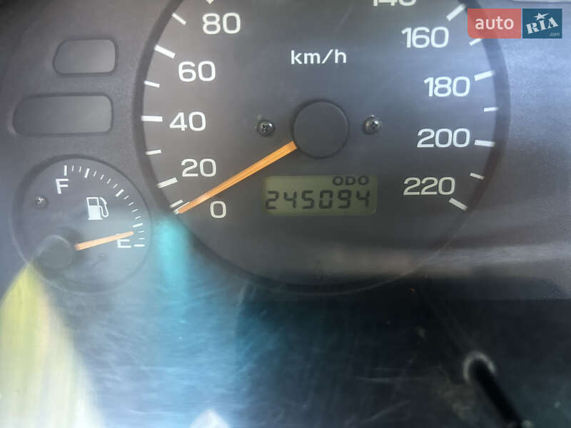 Внедорожник / Кроссовер Subaru Forester 1998 в Киеве
