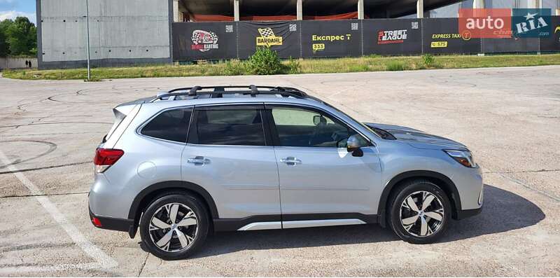 Позашляховик / Кросовер Subaru Forester 2018 в Києві фото 4 Позашляховик / Кросовер Subaru Forester 2018 в Києві