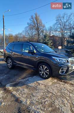 Позашляховик / Кросовер Subaru Forester 2019 в Дніпрі