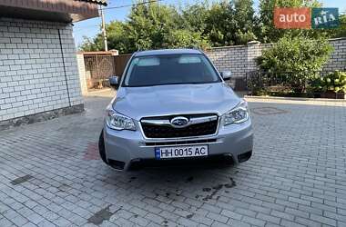 Внедорожник / Кроссовер Subaru Forester 2014 в 