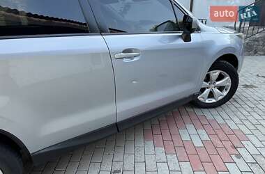 Внедорожник / Кроссовер Subaru Forester 2014 в 