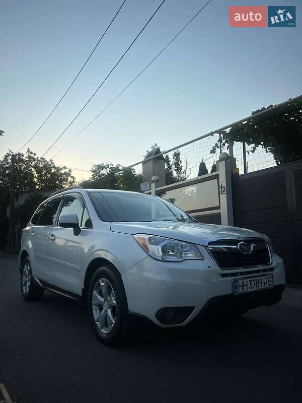 Внедорожник / Кроссовер Subaru Forester 2014 в Одессе