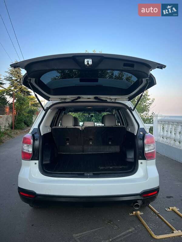 Внедорожник / Кроссовер Subaru Forester 2014 в Одессе