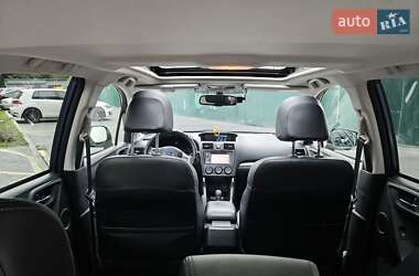 Внедорожник / Кроссовер Subaru Forester 2013 в 