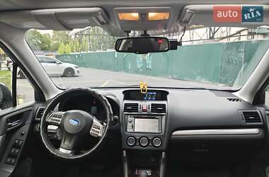 Внедорожник / Кроссовер Subaru Forester 2013 в 