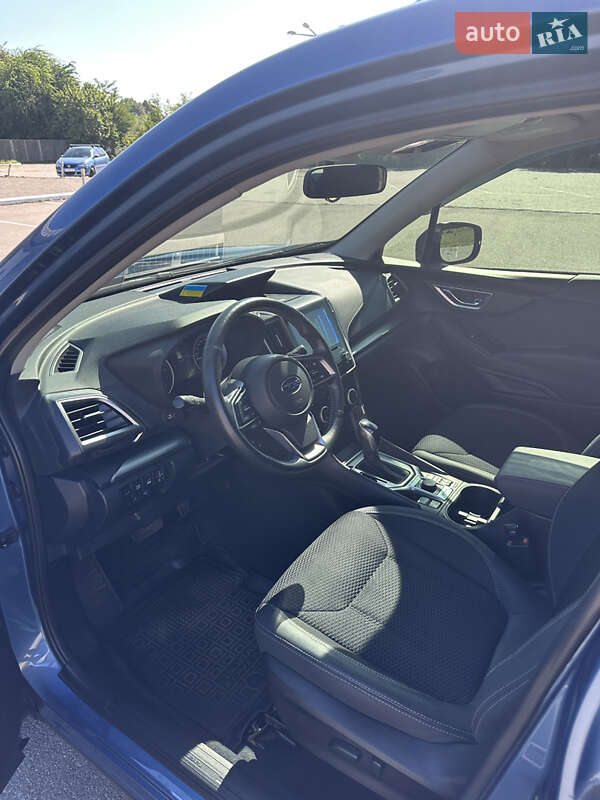 Внедорожник / Кроссовер Subaru Forester 2019 в Днепре