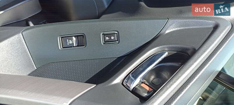 Позашляховик / Кросовер Subaru Forester 2018 в Одесі фото 71 Позашляховик / Кросовер Subaru Forester 2018 в Одесі