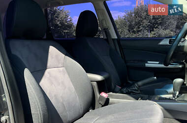 Внедорожник / Кроссовер Subaru Forester 2009 в 