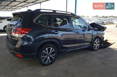 Внедорожник / Кроссовер Subaru Forester 2018 в Львове