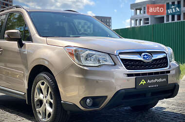 Внедорожник / Кроссовер Subaru Forester 2016 в 