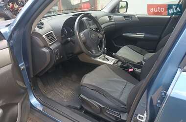 Внедорожник / Кроссовер Subaru Forester 2009 в 