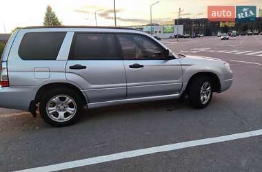 Внедорожник / Кроссовер Subaru Forester 2006 в 