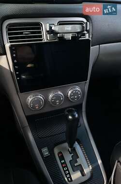 Внедорожник / Кроссовер Subaru Forester 2007 в 