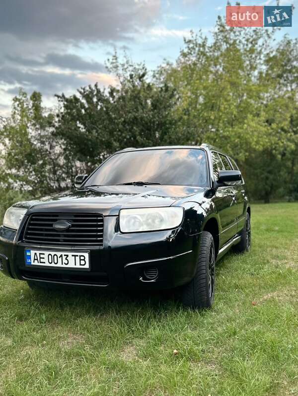 Внедорожник / Кроссовер Subaru Forester 2006 в Чугуеве