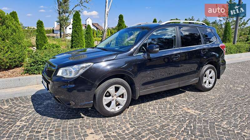 Внедорожник / Кроссовер Subaru Forester 2013 в 