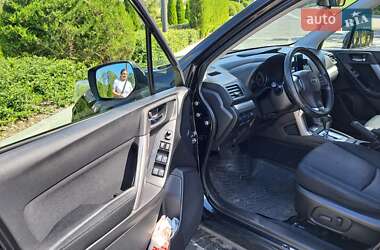 Внедорожник / Кроссовер Subaru Forester 2013 в 
