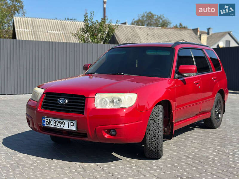 Внедорожник / Кроссовер Subaru Forester 2006 в Костополе