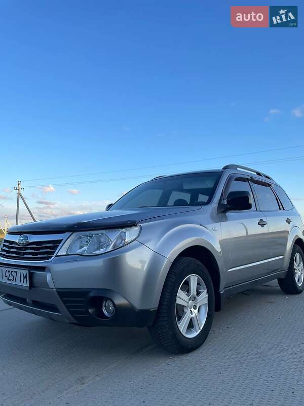 Внедорожник / Кроссовер Subaru Forester 2008 в Гадяче