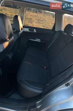 Внедорожник / Кроссовер Subaru Forester 2008 в 
