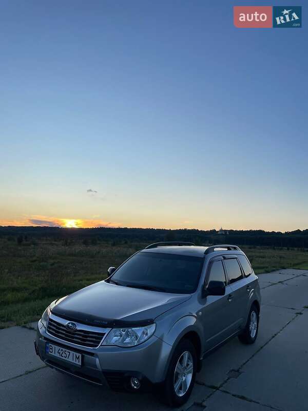 Внедорожник / Кроссовер Subaru Forester 2008 в Гадяче