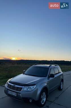 Внедорожник / Кроссовер Subaru Forester 2008 в 