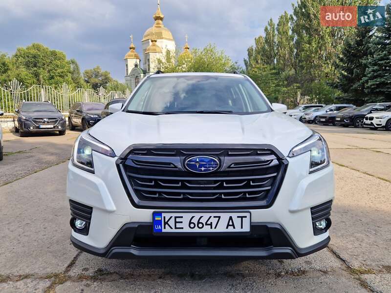 Внедорожник / Кроссовер Subaru Forester 2024 в Днепре