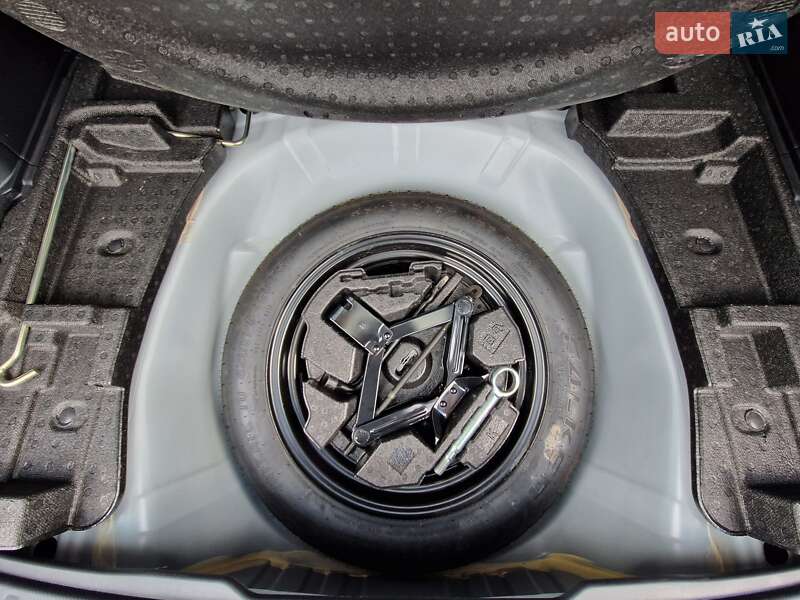 Внедорожник / Кроссовер Subaru Forester 2024 в Днепре