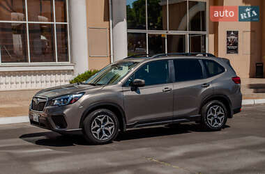 Внедорожник / Кроссовер Subaru Forester 2020 в 