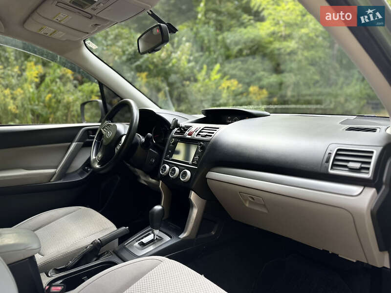 Позашляховик / Кросовер Subaru Forester 2016 в Ковелі