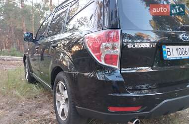 Внедорожник / Кроссовер Subaru Forester 2010 в 