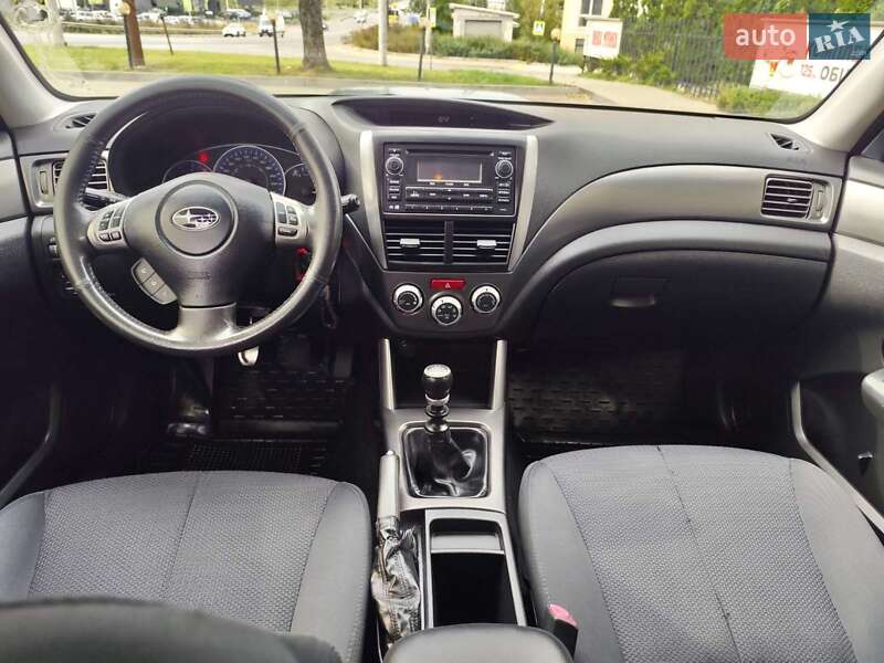 Внедорожник / Кроссовер Subaru Forester 2011 в Красилове
