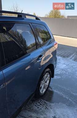 Внедорожник / Кроссовер Subaru Forester 2015 в 