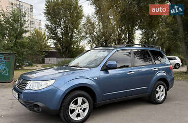 Внедорожник / Кроссовер Subaru Forester 2008 в 