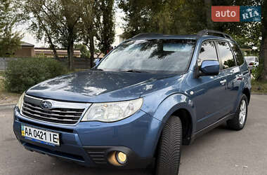Внедорожник / Кроссовер Subaru Forester 2008 в 