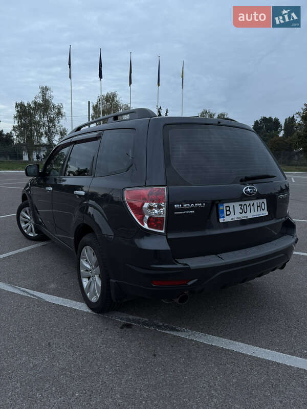 Внедорожник / Кроссовер Subaru Forester 2011 в Житомире