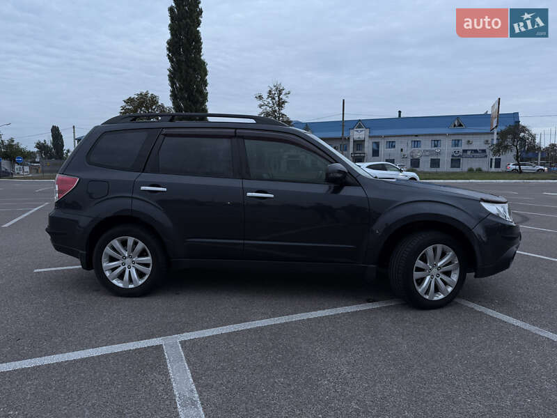 Внедорожник / Кроссовер Subaru Forester 2011 в Житомире