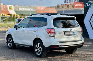 Внедорожник / Кроссовер Subaru Forester 2017 в 