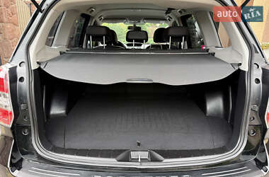 Внедорожник / Кроссовер Subaru Forester 2014 в 
