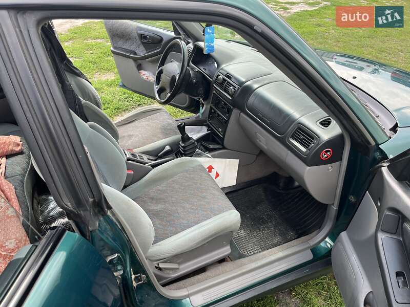 Позашляховик / Кросовер Subaru Forester 1997 в Львові