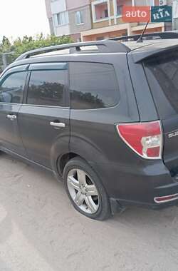 Внедорожник / Кроссовер Subaru Forester 2008 в 