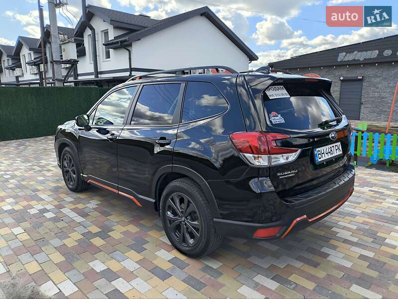 Внедорожник / Кроссовер Subaru Forester 2018 в Киеве
