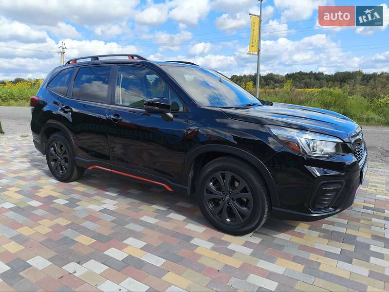 Внедорожник / Кроссовер Subaru Forester 2018 в Киеве