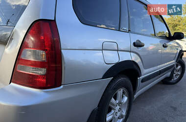 Внедорожник / Кроссовер Subaru Forester 2003 в 