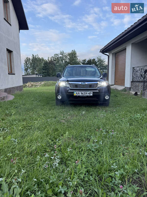 Позашляховик / Кросовер Subaru Forester 2008 в Володимирі