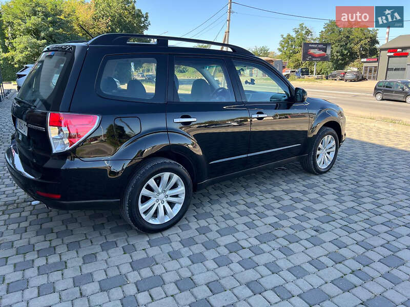 Внедорожник / Кроссовер Subaru Forester 2011 в Ивано-Франковске