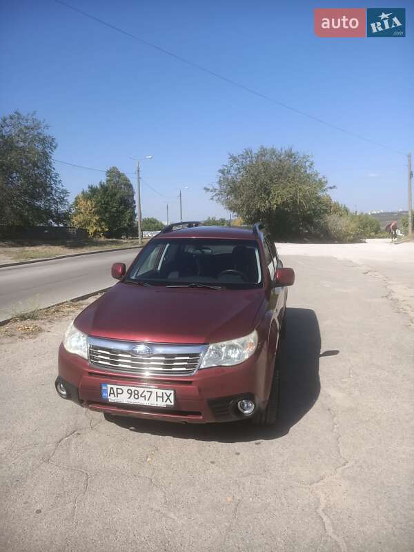 Внедорожник / Кроссовер Subaru Forester 2008 в 
