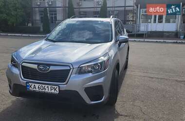 Внедорожник / Кроссовер Subaru Forester 2019 в Киеве