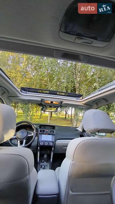 Внедорожник / Кроссовер Subaru Forester 2016 в Киеве